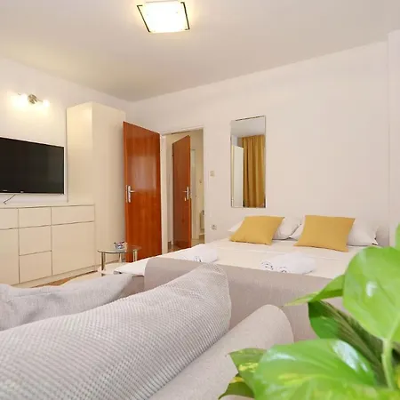 Apartman & Neva Zadar