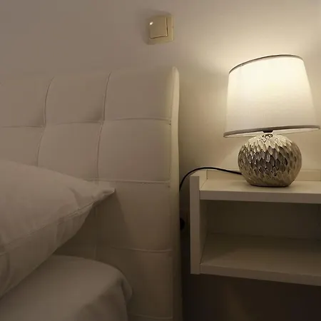 & Neva Apartman
